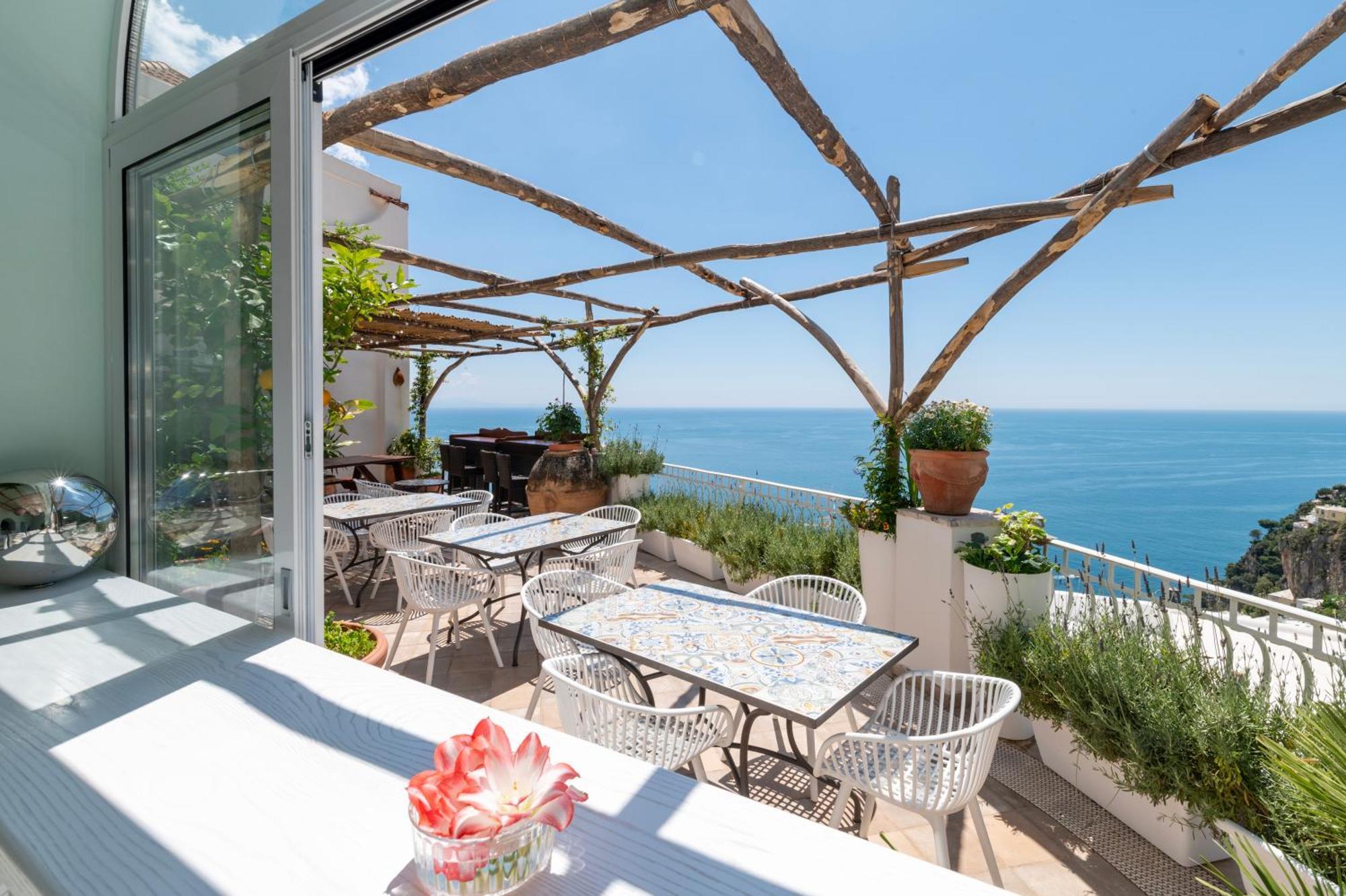 Brikette Hostal *